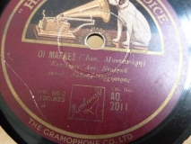 AO-2011 ΟΙ ΜΑΓΚΕΣ